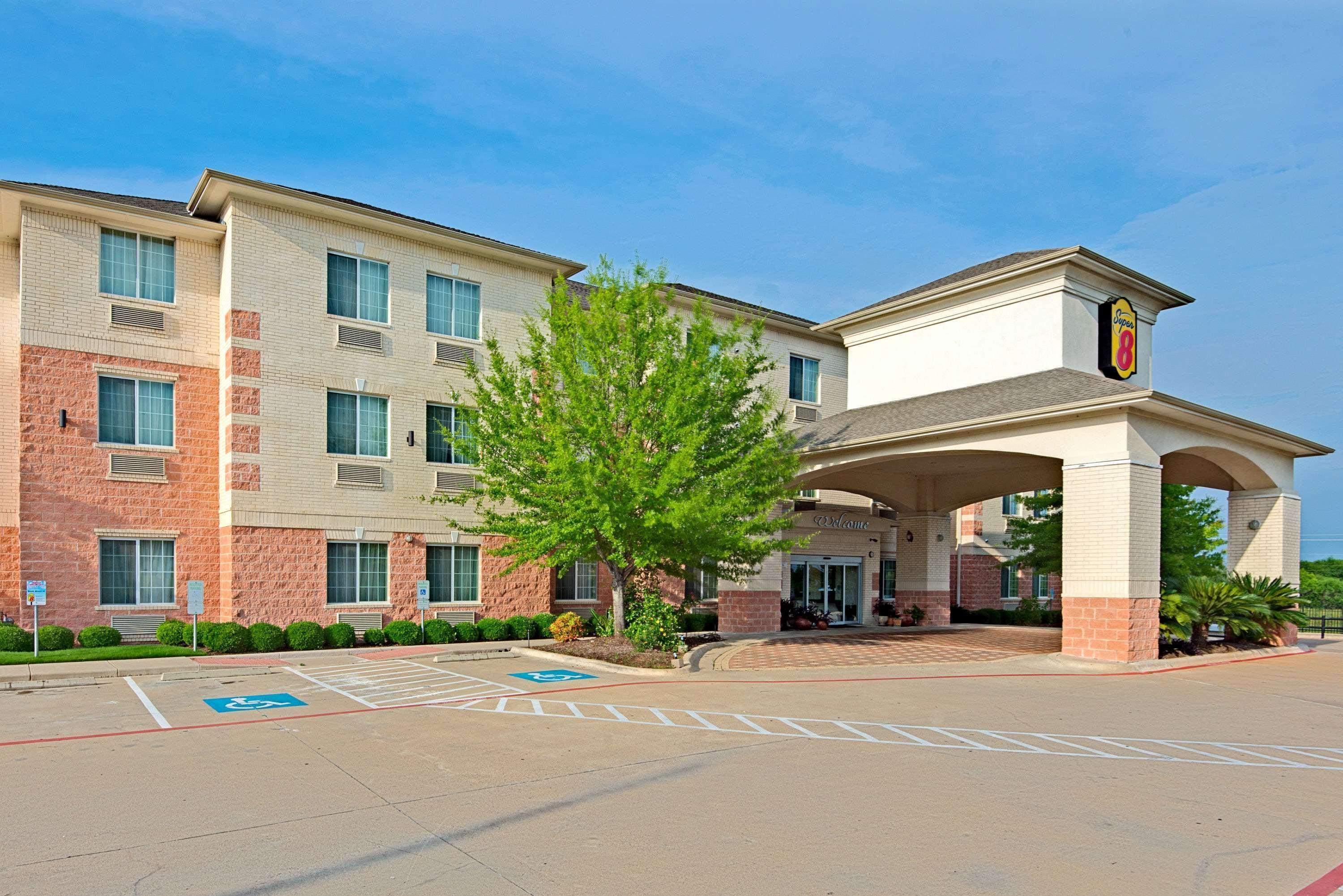Super 8 By Wyndham Austin/Airport North Hotel ภายนอก รูปภาพ